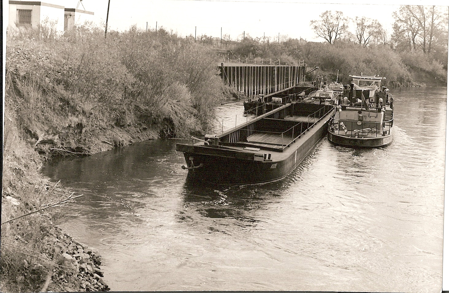 Přistavení člunů před nakládkou 1