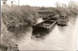 Přistavení člunů před nakládkou 1